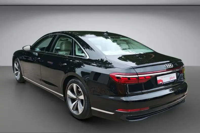 Audi A8 din 2023 cu 50.800 km - oferta AUD257153 - foto 3