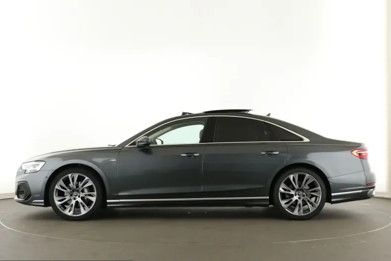 Audi A8 din 2023 cu 34.980 km - oferta AUD257156 - foto 4