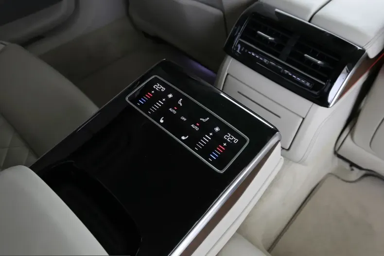 Audi A8 din 2023 cu 34.980 km - oferta AUD257156 - foto 23