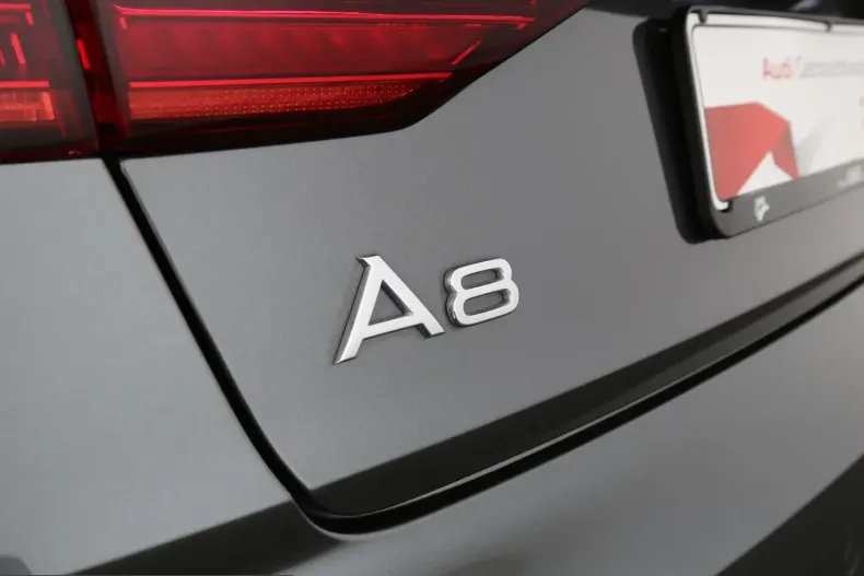 Audi A8 din 2023 cu 34.980 km - oferta AUD257156 - foto 31