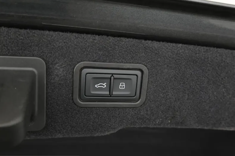 Audi A8 din 2023 cu 34.980 km - oferta AUD257156 - foto 34