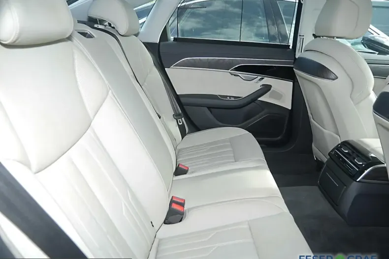 Audi A8 din 2023 cu 52.950 km - oferta AUD257157 - foto 8
