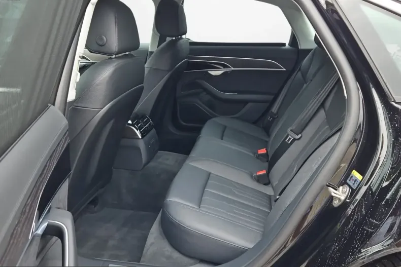 Audi A8 din 2023 cu 21.923 km - oferta AUD257158 - foto 11