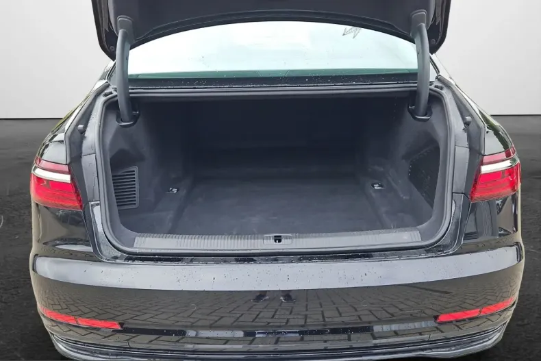 Audi A8 din 2023 cu 21.923 km - oferta AUD257158 - foto 12