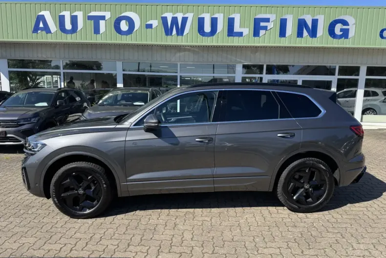 Volkswagen Touareg din 2025 cu 35.205 km - oferta VOL257160 - foto 1