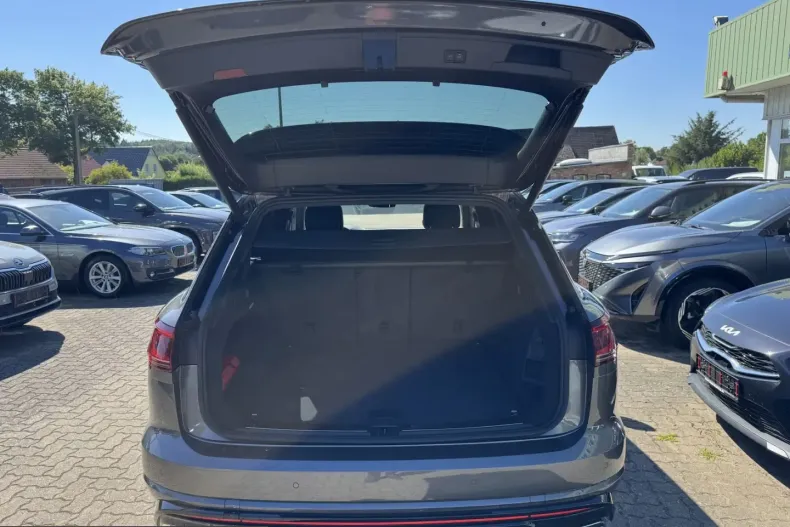 Volkswagen Touareg din 2025 cu 35.205 km - oferta VOL257160 - foto 7