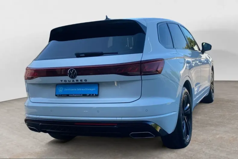 Volkswagen Touareg din 2024 cu 48.614 km - oferta VOL257162 - foto 6
