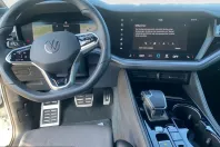 Volkswagen Touareg din 2024 cu 48.614 km - oferta VOL257162 - foto 9