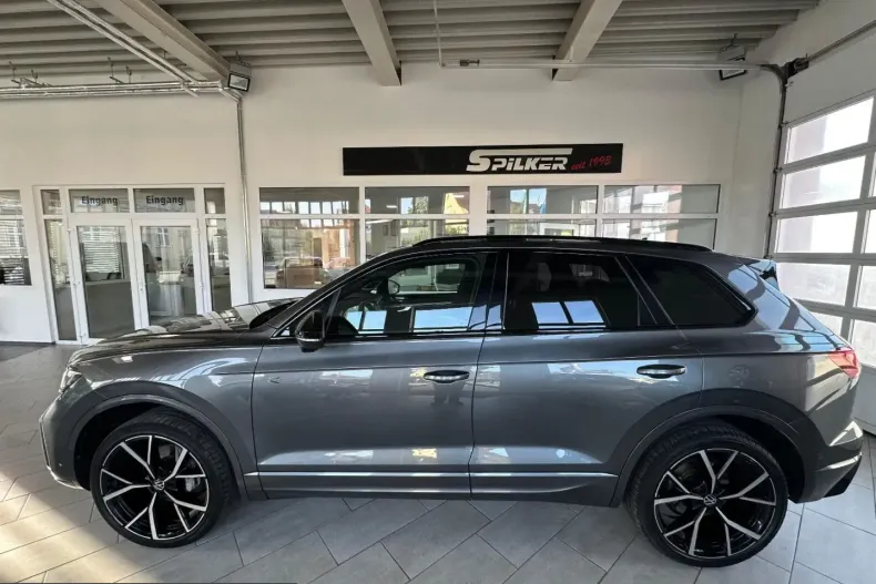 Volkswagen Touareg din 2024 cu 80.542 km - oferta VOL257163 - foto 3