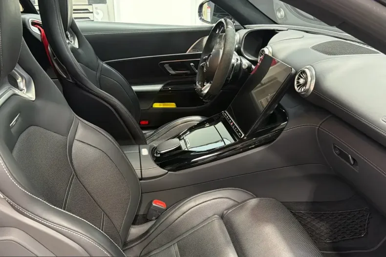 Mercedes-Benz AMG GT (Clasa GT) din 2025 cu 18.140 km - oferta MER257169 - foto 9
