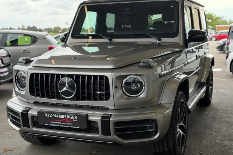 Mercedes-Benz G 63 AMG (Clasa G) din 2022 cu 64.000 km - oferta MER257175 - foto 1