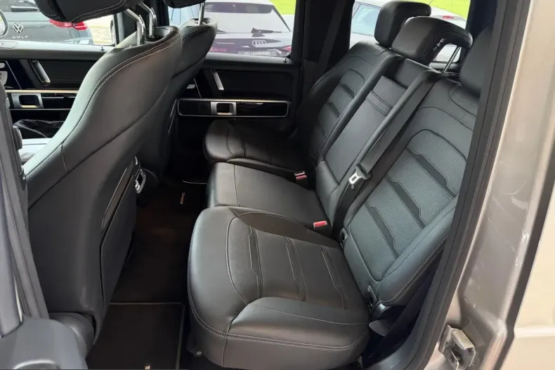 Mercedes-Benz G 63 AMG (Clasa G) din 2022 cu 64.000 km - oferta MER257175 - foto 9