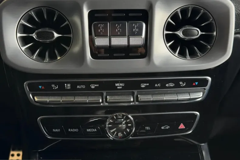 Mercedes-Benz G 63 AMG (Clasa G) din 2022 cu 64.000 km - oferta MER257175 - foto 14