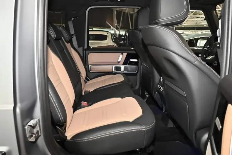 Mercedes-Benz G 580 (Clasa G) din 2025 cu 27.946 km - oferta MER257176 - foto 4