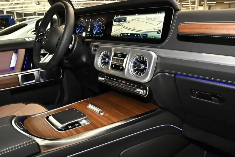 Mercedes-Benz G 580 (Clasa G) din 2025 cu 27.946 km - oferta MER257176 - foto 6