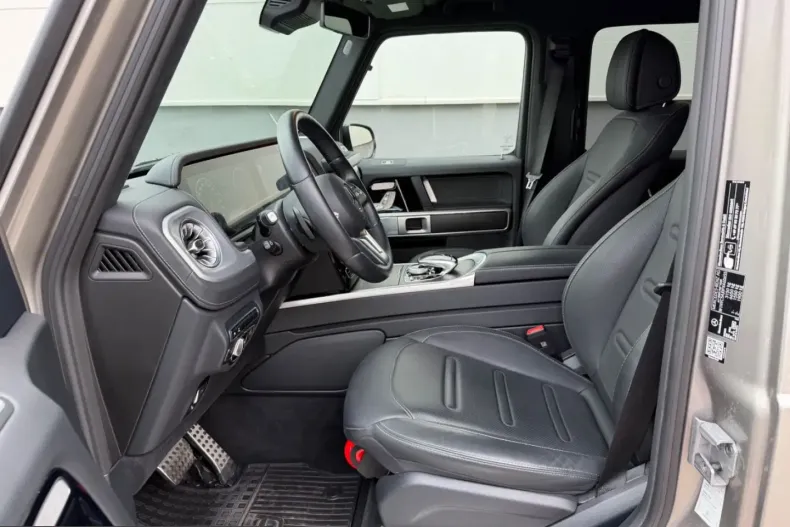 Mercedes-Benz G 400 (Clasa G) din 2022 cu 5.900 km - oferta MER257177 - foto 9