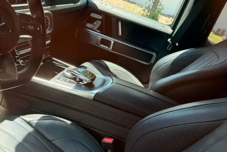 Mercedes-Benz G 500 (Clasa G) din 2023 cu 46.500 km - oferta MER257179 - foto 7