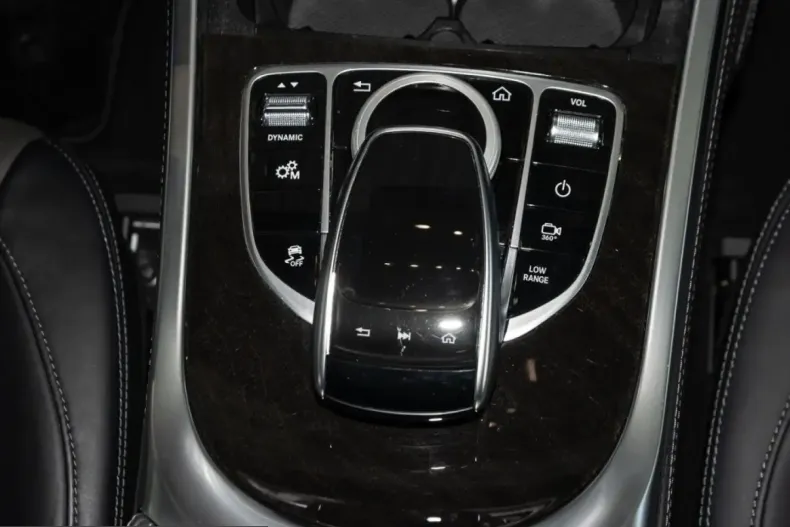 Mercedes-Benz G 400 (Clasa G) din 2021 cu 38.600 km - oferta MER257196 - foto 13