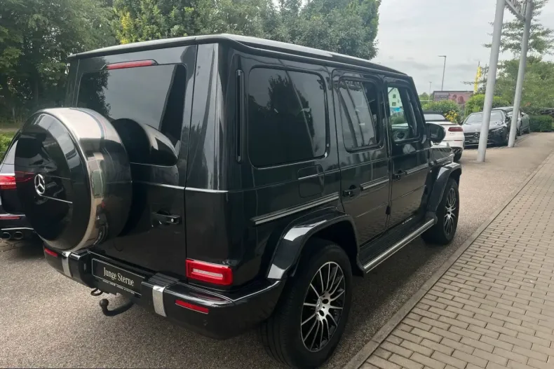 Mercedes-Benz G 500 (Clasa G) din 2023 cu 79.750 km - oferta MER257198 - foto 8