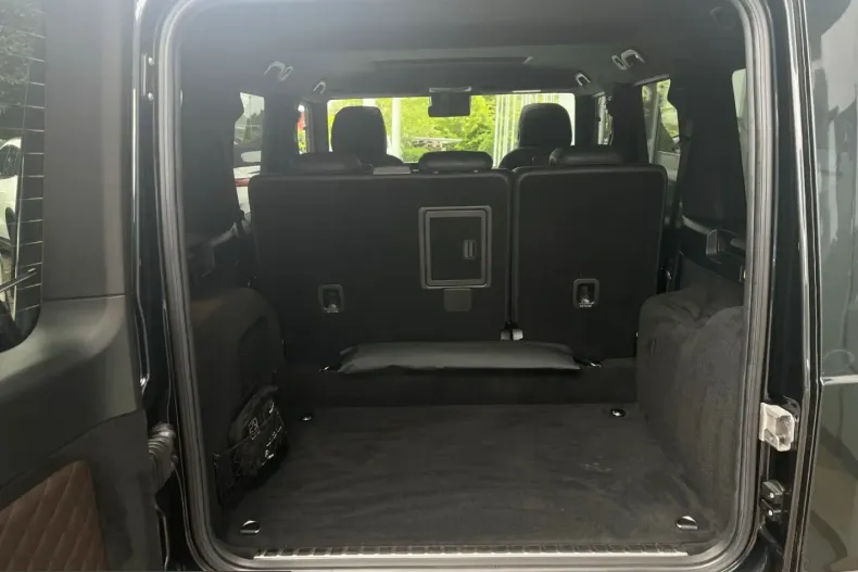 Mercedes-Benz G 500 (Clasa G) din 2023 cu 79.750 km - oferta MER257198 - foto 9