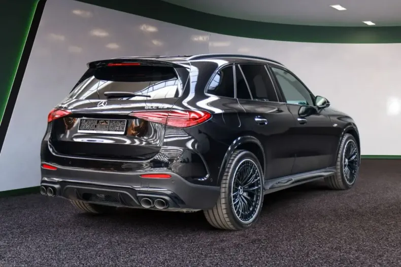 Mercedes-Benz GLC 43 AMG (Clasa GLC) din 2025 cu 9.428 km - oferta MER257200 - foto 5