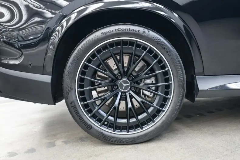 Mercedes-Benz GLC 43 AMG (Clasa GLC) din 2025 cu 9.428 km - oferta MER257200 - foto 9