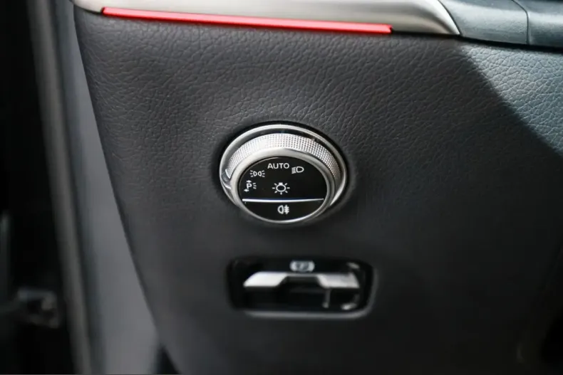 Mercedes-Benz GLC 43 AMG (Clasa GLC) din 2025 cu 9.428 km - oferta MER257200 - foto 28