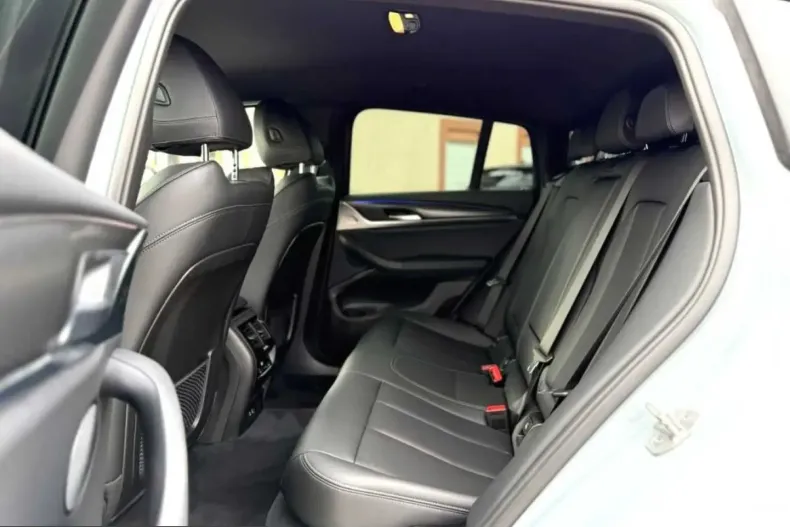 BMW X4 (Seria X) din 2023 cu 55.000 km - oferta BMW257215 - foto 9