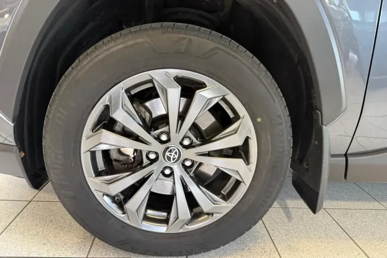Toyota RAV4 din 2023 cu 66.180 km - oferta TOY257230 - foto 5