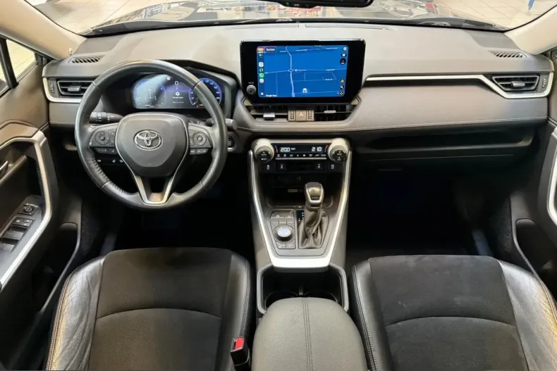 Toyota RAV4 din 2023 cu 66.180 km - oferta TOY257230 - foto 15