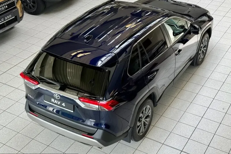 Toyota RAV4 din 2023 cu 59.981 km - oferta TOY257234 - foto 3