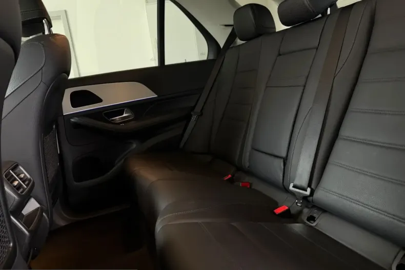 Mercedes-Benz GLE 350 (Clasa GLE) din 2021 cu 47.500 km - oferta MER257236 - foto 16