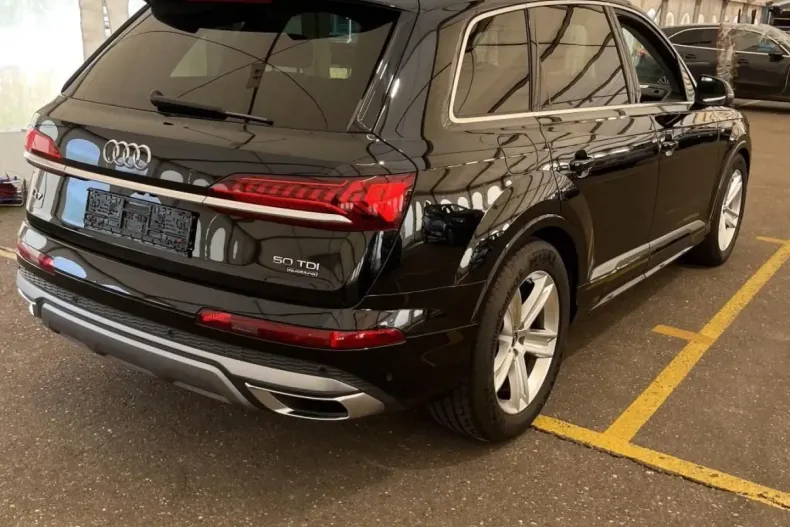 Audi Q7 din 2022 cu 71.487 km - oferta AUD257237 - foto 4
