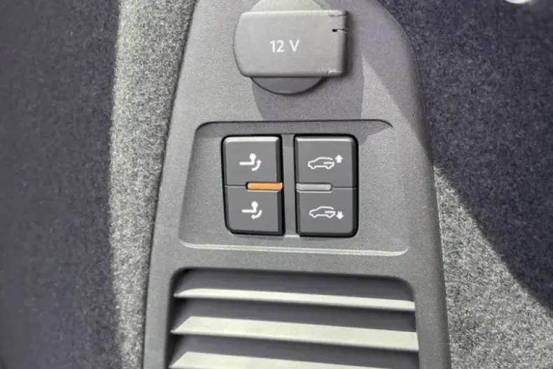 Volkswagen Touareg din 2026 cu 1 km - oferta VOL257245 - foto 13