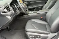 Toyota Camry din 2023 cu 49.077 km - oferta TOY257255 - foto 3