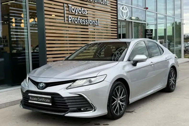 Toyota Camry din 2023 cu 49.077 km - oferta TOY257255 - foto 12