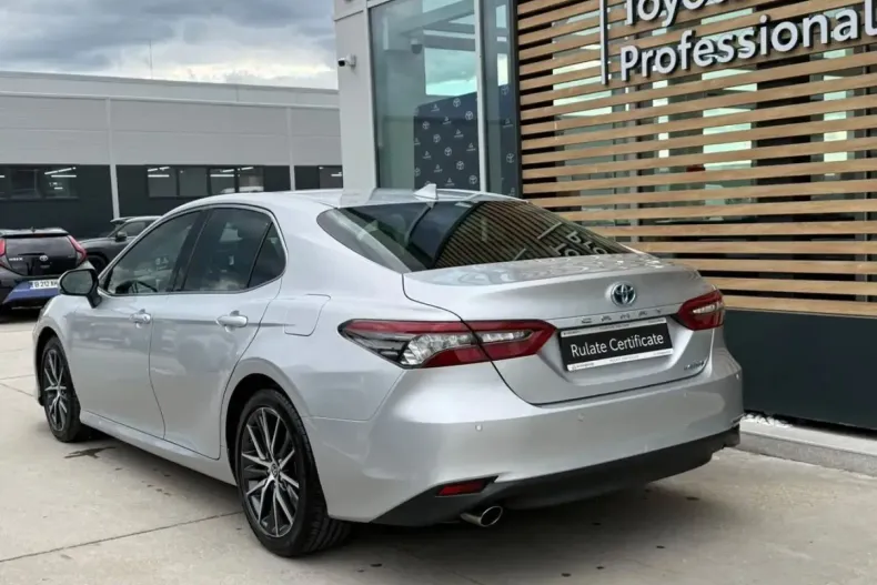 Toyota Camry din 2023 cu 49.077 km - oferta TOY257255 - foto 26