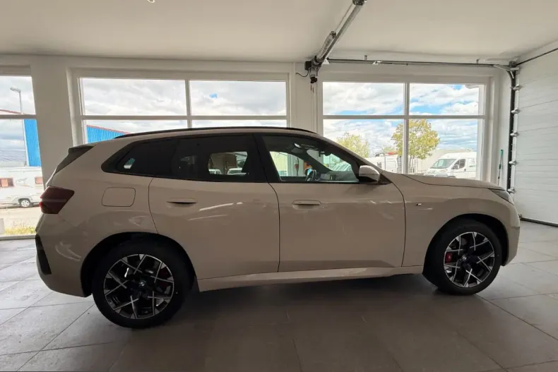 BMW X3 (Seria X) din 2026 cu 5.000 km - oferta BMW257265 - foto 9