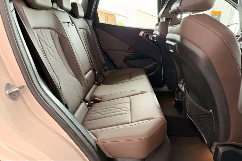 BMW X3 (Seria X) din 2026 cu 5.000 km - oferta BMW257265 - foto 12