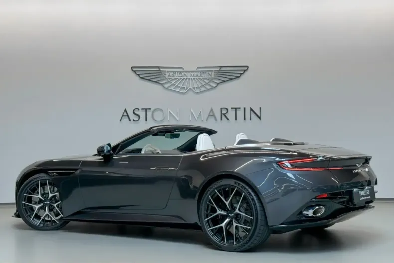 Aston Martin DB12 din 2024 cu 4.650 km - oferta AST257274 - foto 5