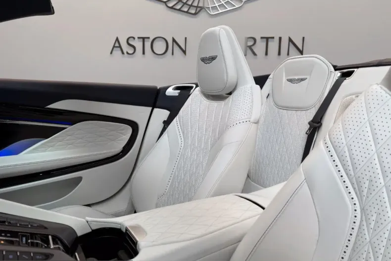 Aston Martin DB12 din 2024 cu 4.650 km - oferta AST257274 - foto 17