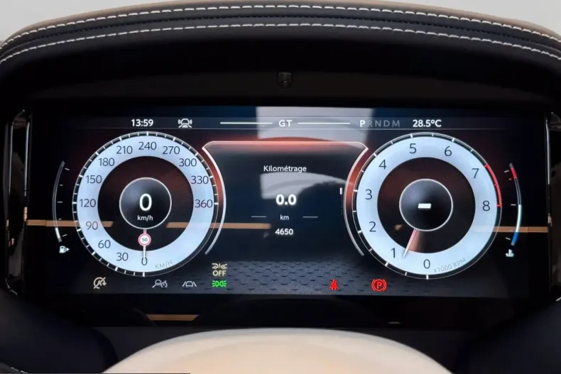 Aston Martin DB12 din 2024 cu 4.650 km - oferta AST257274 - foto 21