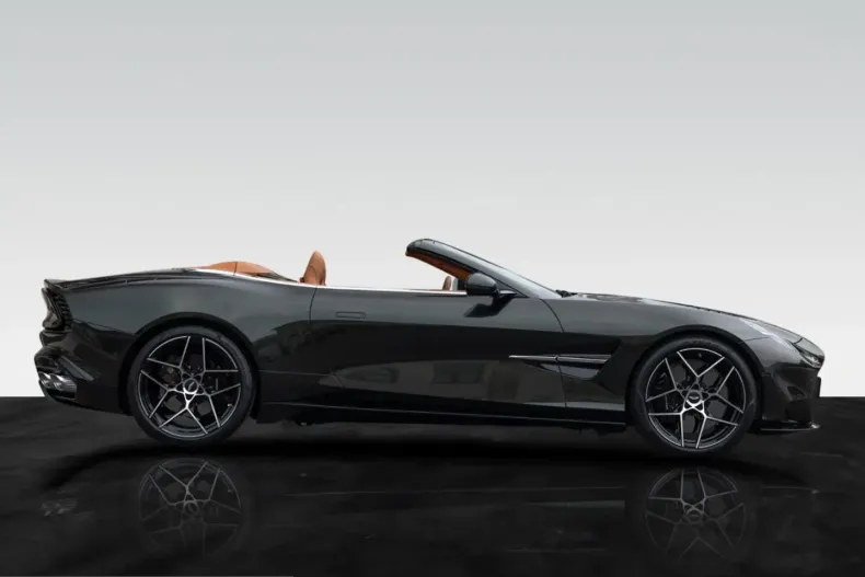 Aston Martin Vanquish din 2026 cu 4.999 km - oferta AST257275 - foto 3