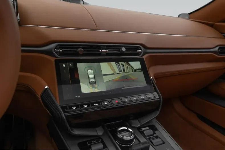 Aston Martin Vanquish din 2026 cu 4.999 km - oferta AST257275 - foto 35