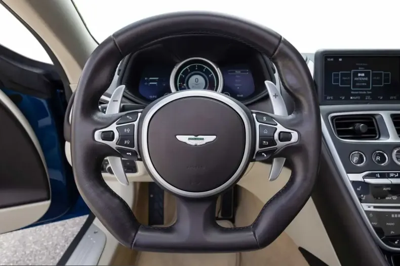 Aston Martin DB11 din 2023 cu 15.550 km - oferta AST257279 - foto 26