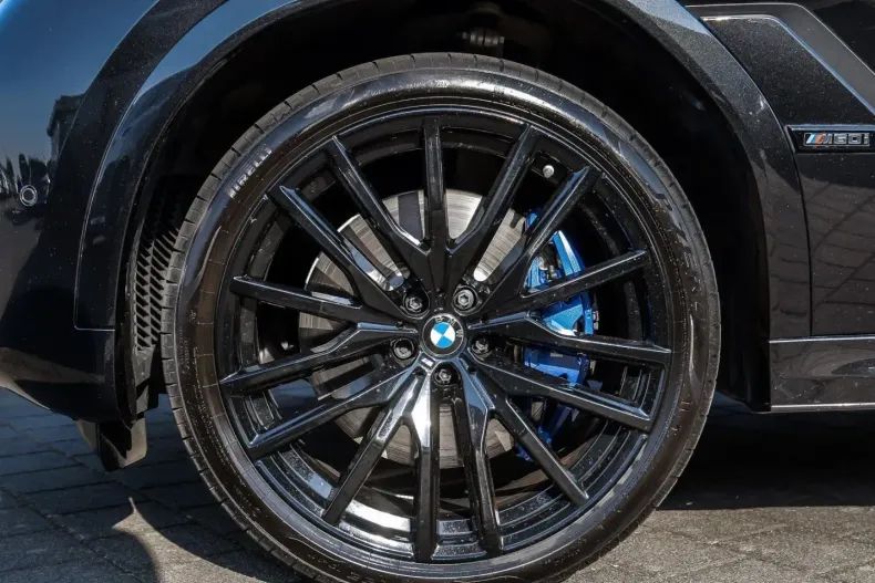 BMW X6 (Seria X) din 2025 cu 16.915 km - oferta BMW257283 - foto 4