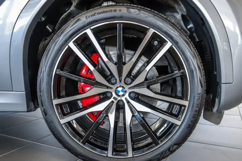 BMW X6 (Seria X) din 2025 cu 13.936 km - oferta BMW257293 - foto 4