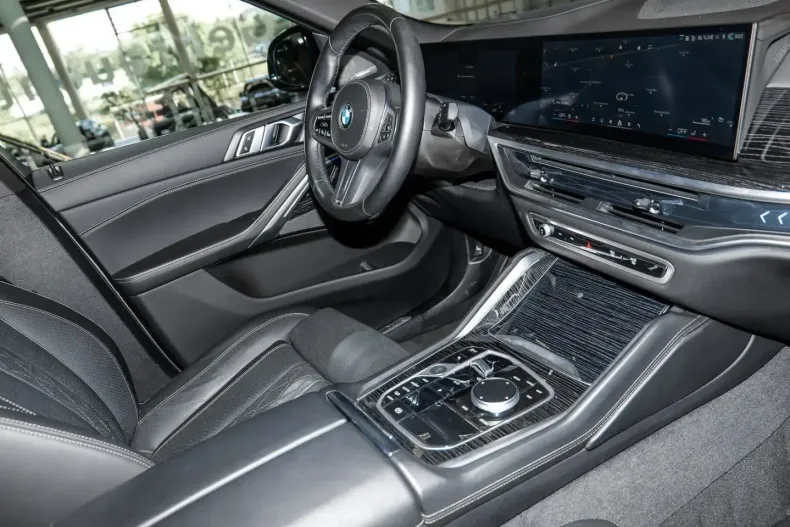 BMW X6 (Seria X) din 2025 cu 13.936 km - oferta BMW257293 - foto 15