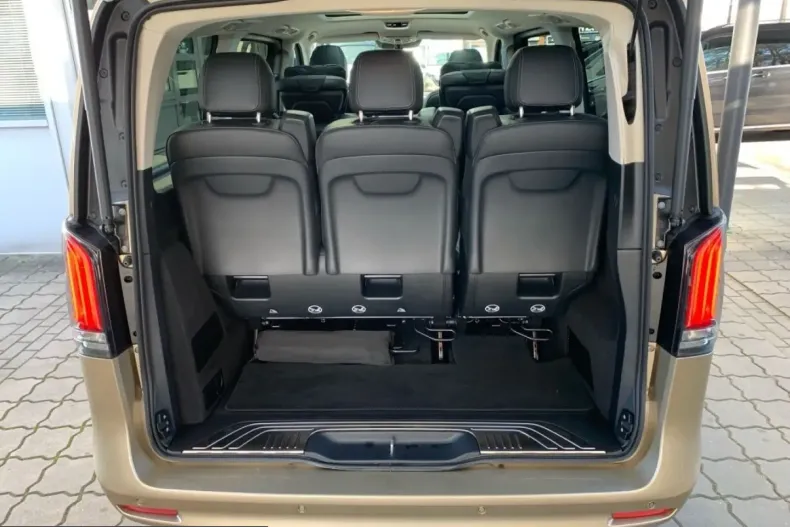 Mercedes-Benz V 300 (Clasa V) din 2025 cu 9.600 km - oferta MER257295 - foto 9
