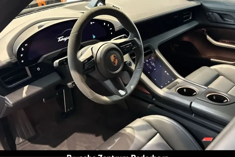 Porsche Taycan din 2025 cu 14.900 km - oferta POR257296 - foto 5